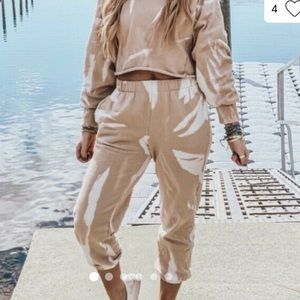 Wild Fable tie dye joggers